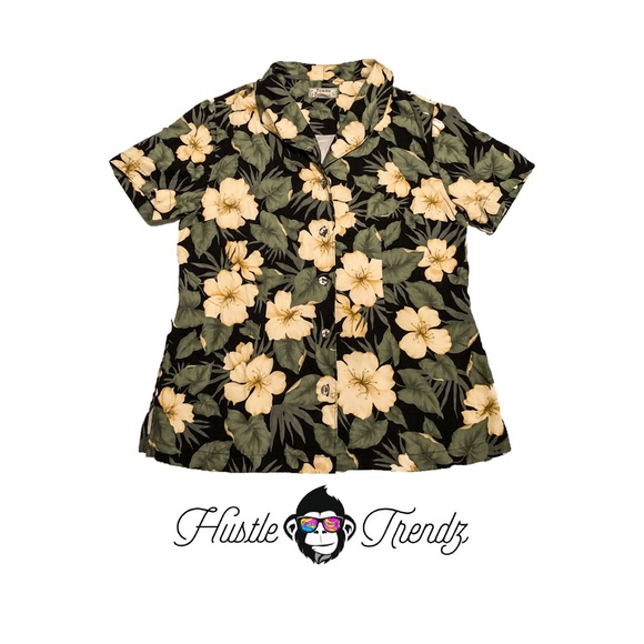 Tommy Bahama Floral Hawaii Button Shirt - Picture 1 of 4